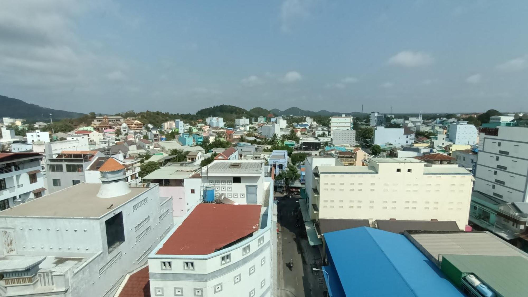 River Hotel Ha Tien Luaran gambar