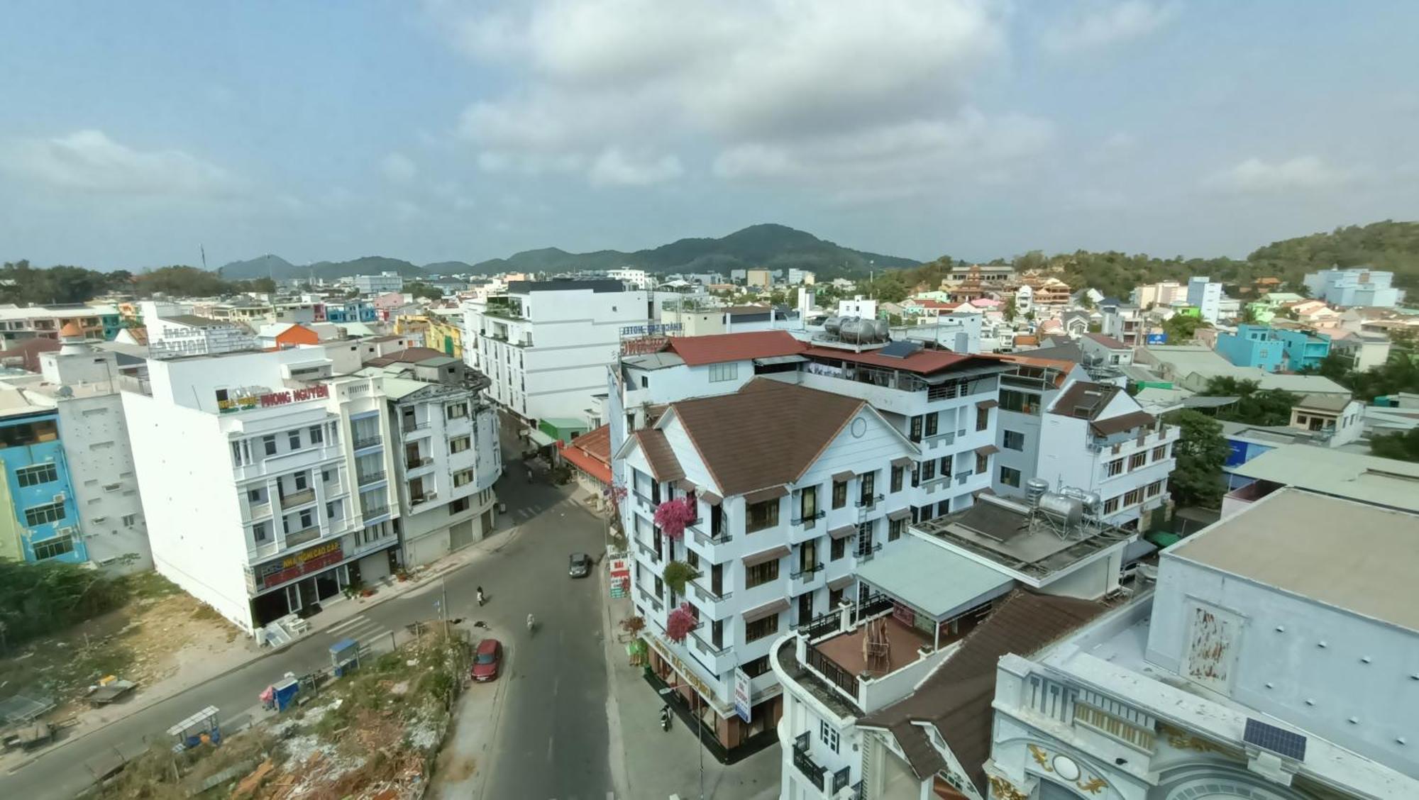 River Hotel Ha Tien Luaran gambar