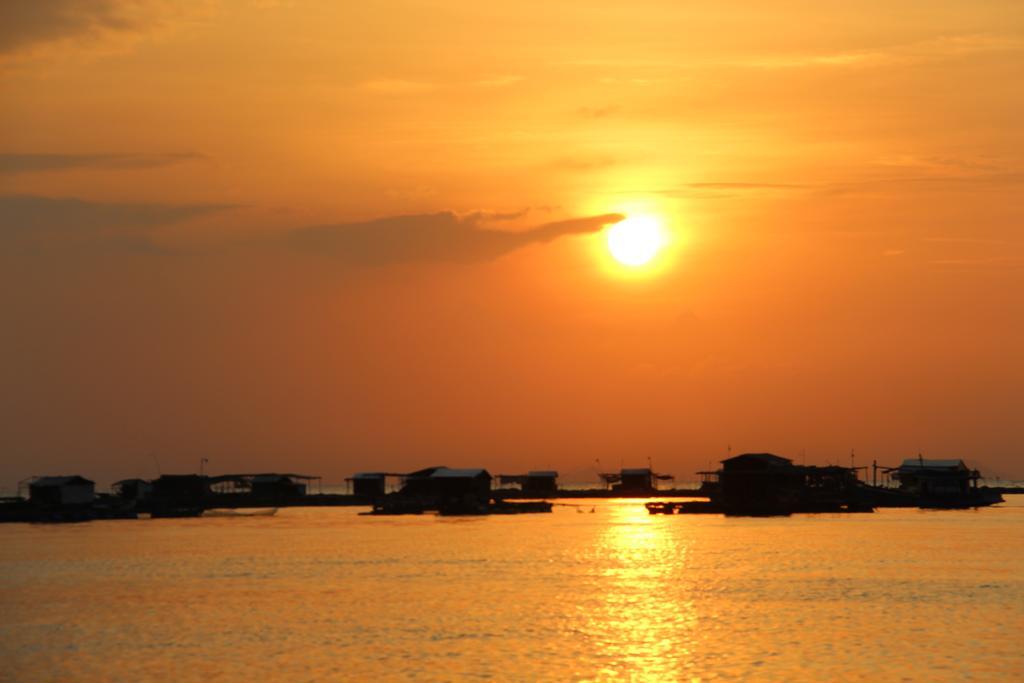 River Hotel Ha Tien Luaran gambar