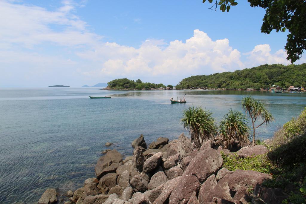River Hotel Ha Tien Luaran gambar