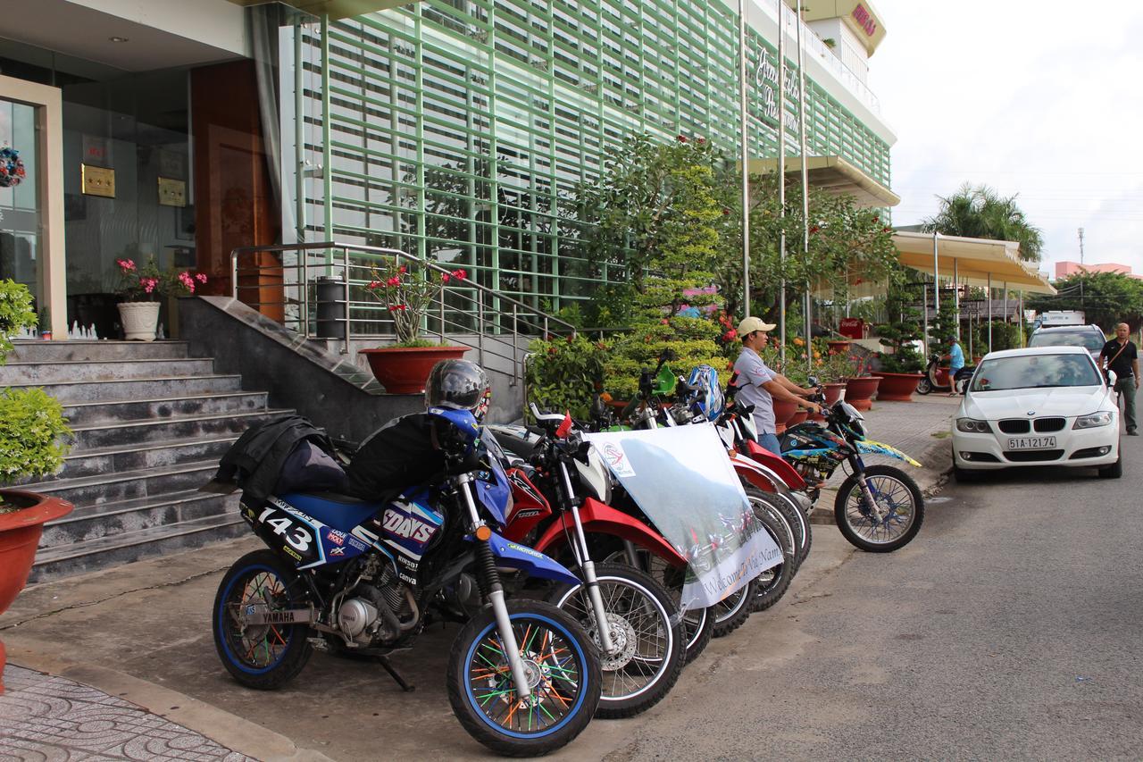 River Hotel Ha Tien Luaran gambar