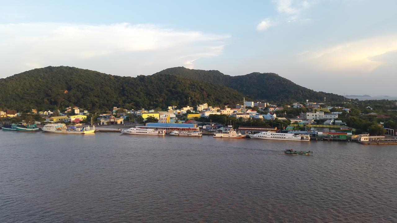 River Hotel Ha Tien Luaran gambar