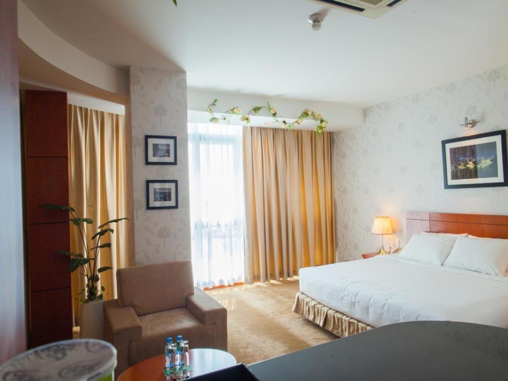 River Hotel Ha Tien Luaran gambar